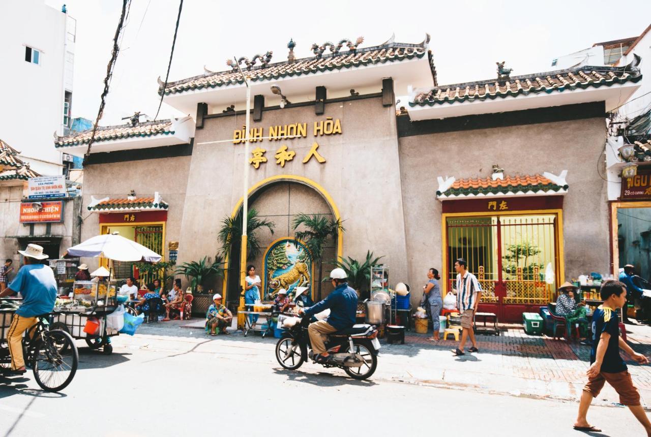 The Art - Vitamin Smiles Hostel โฮจิมินห์ซิตี้ ภายนอก รูปภาพ