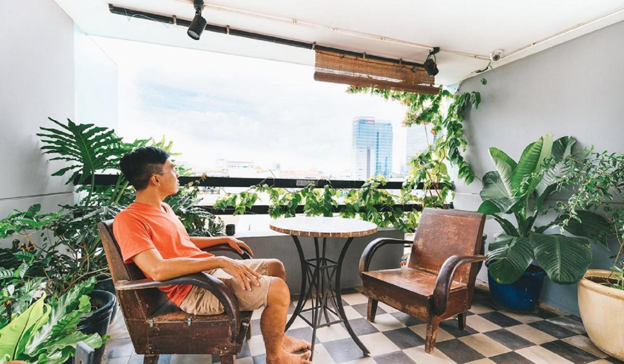 The Art - Vitamin Smiles Hostel โฮจิมินห์ซิตี้ ภายนอก รูปภาพ