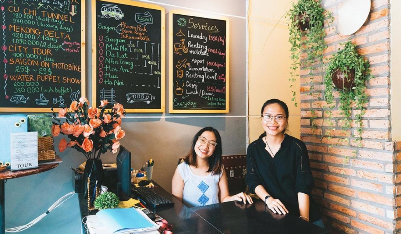The Art - Vitamin Smiles Hostel โฮจิมินห์ซิตี้ ภายนอก รูปภาพ