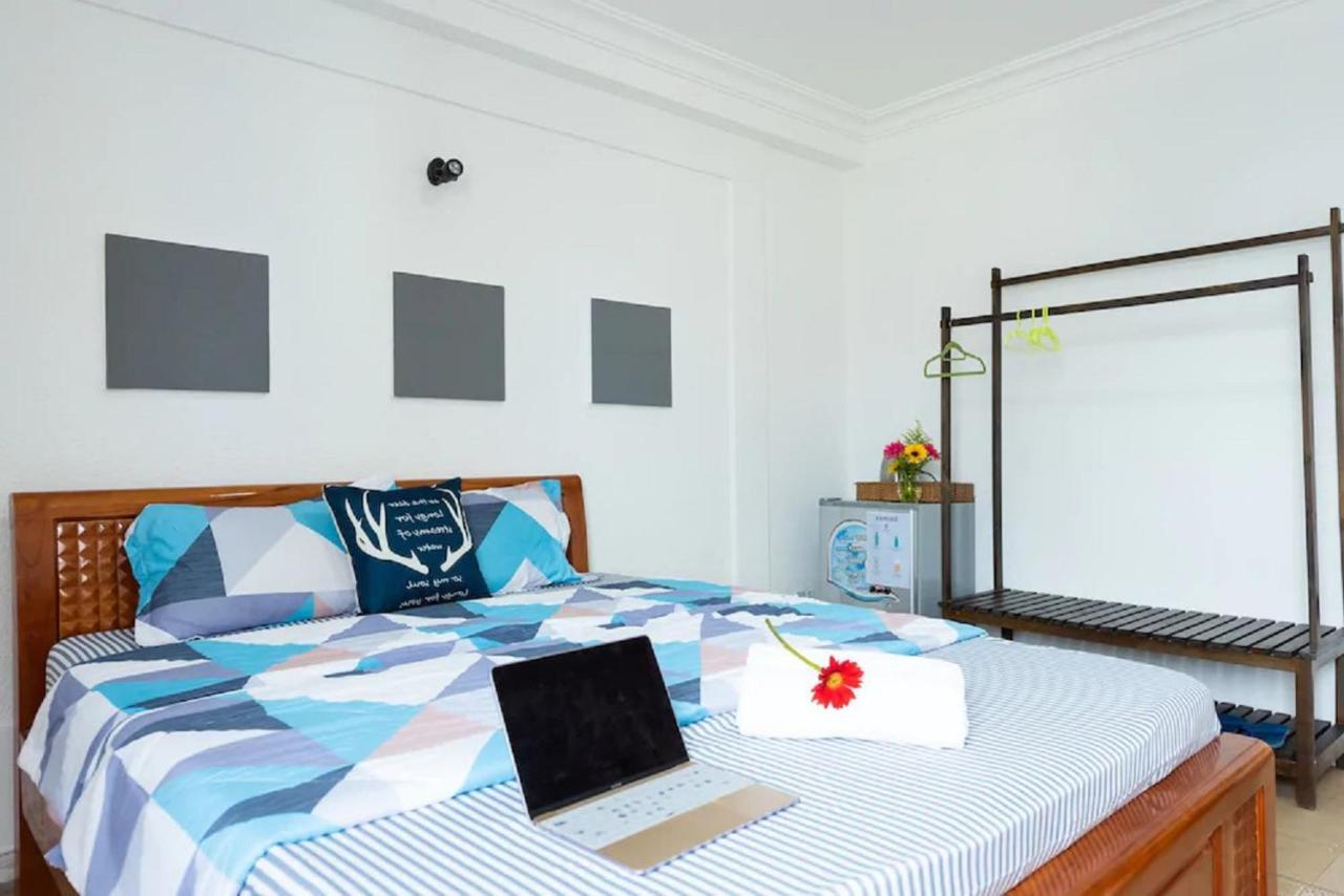 The Art - Vitamin Smiles Hostel โฮจิมินห์ซิตี้ ภายนอก รูปภาพ