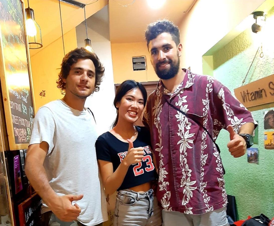 The Art - Vitamin Smiles Hostel โฮจิมินห์ซิตี้ ภายนอก รูปภาพ